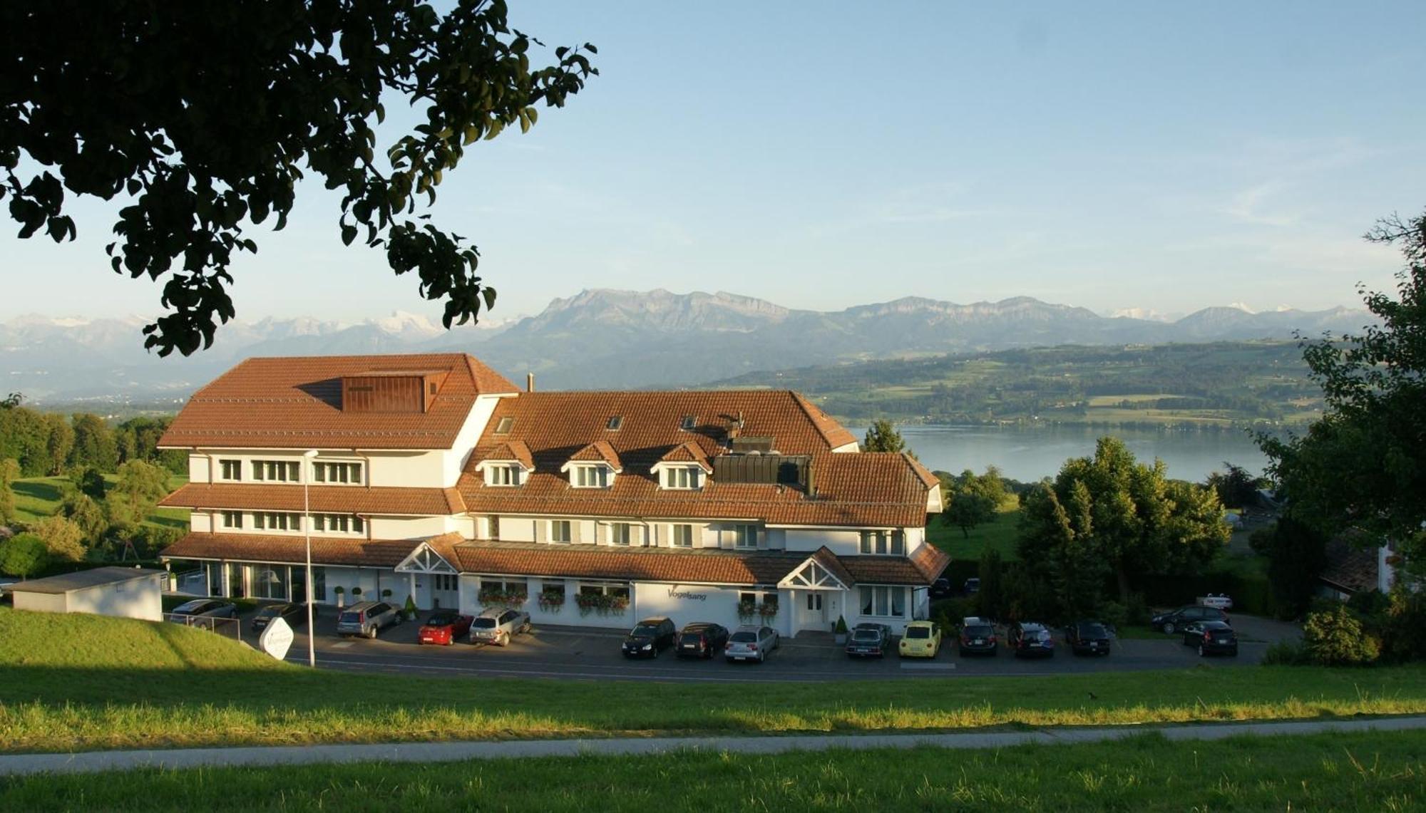 Hotel Restaurant Vogelsang Eich Exterior photo